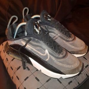 Nike Air Max 2090